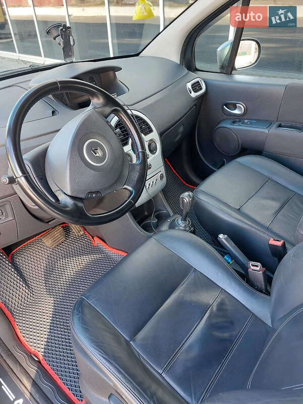 Хэтчбек Renault Modus 2009 в Одессе