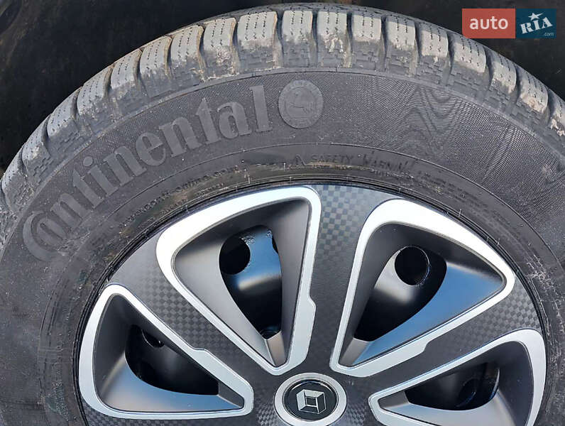 Хэтчбек Renault Modus 2009 в Одессе