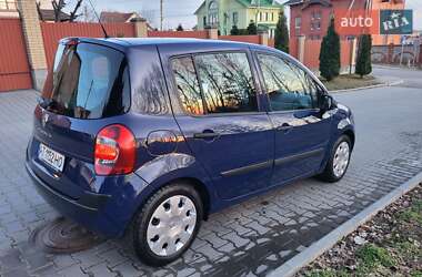 Хэтчбек Renault Modus 2009 в 
