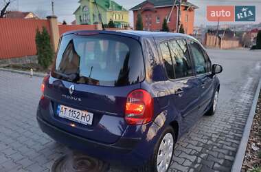 Хэтчбек Renault Modus 2009 в 