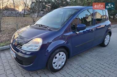 Хэтчбек Renault Modus 2009 в 