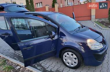 Хэтчбек Renault Modus 2009 в 