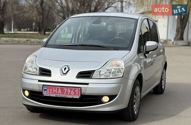 Хетчбек Renault Modus 2009 в Дніпрі