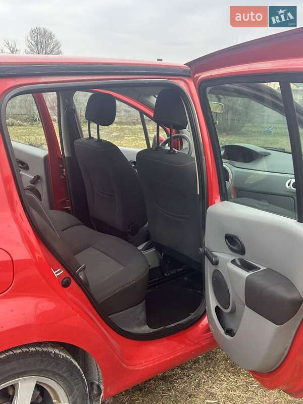 Хетчбек Renault Modus 2010 в Львові фото 8 Хетчбек Renault Modus 2010 в Львові