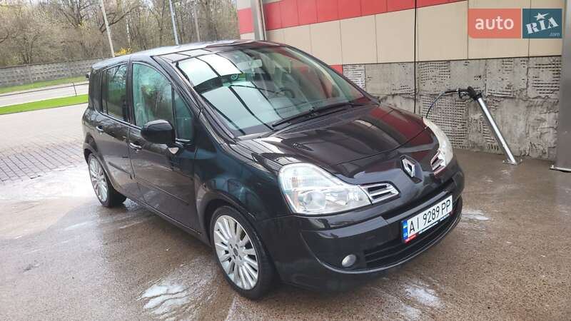 Хэтчбек Renault Modus 2011 в Киеве