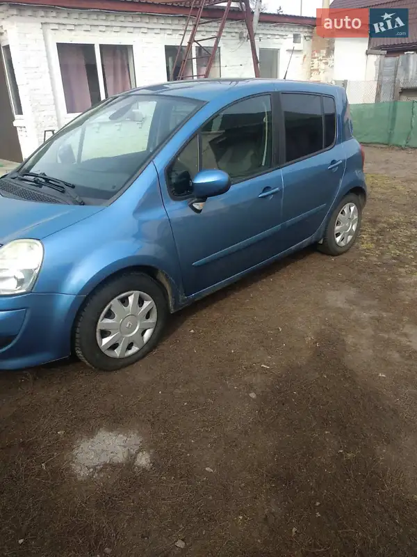 Хетчбек Renault Modus 2010 в 
