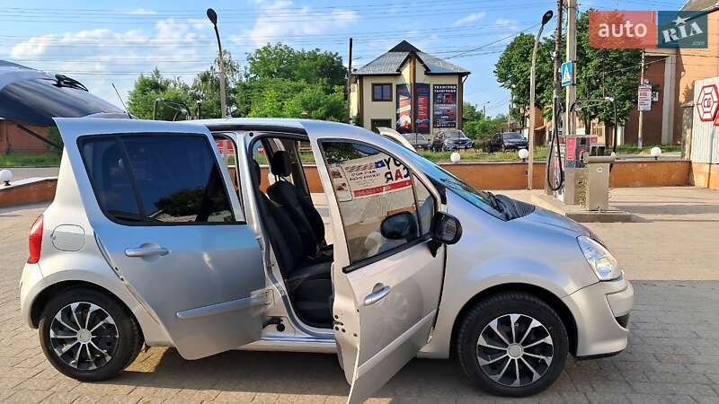 Хэтчбек Renault Modus 2011 в Косове