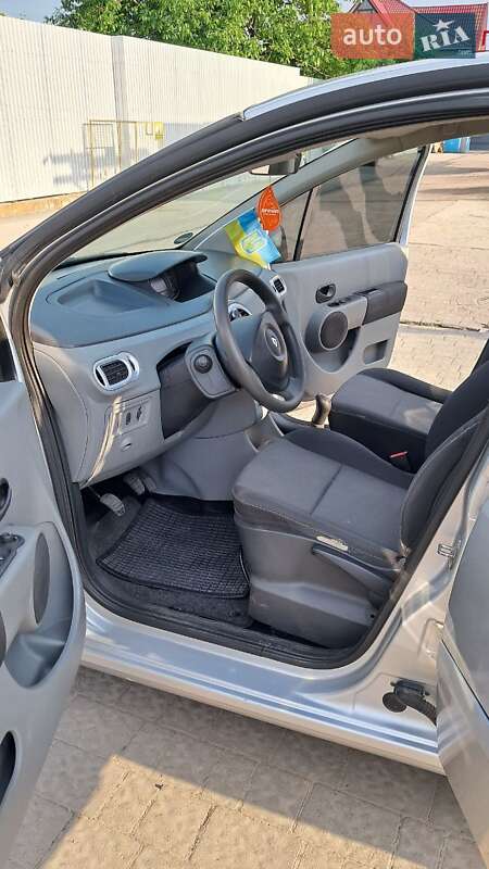 Хэтчбек Renault Modus 2011 в Косове