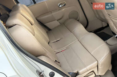 Хэтчбек Renault Modus 2005 в 
