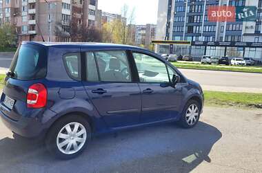 Хэтчбек Renault Modus 2010 в 