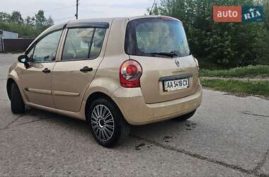 Хэтчбек Renault Modus 2004 в 