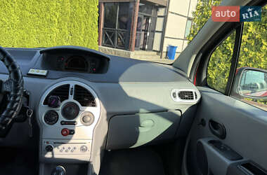 Хэтчбек Renault Modus 2012 в 