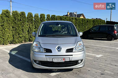 Хетчбек Renault Modus 2009 в 