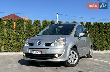 Хетчбек Renault Modus 2009 в 
