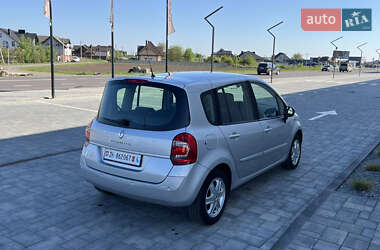 Хетчбек Renault Modus 2009 в 