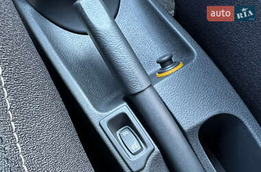 Хетчбек Renault Modus 2009 в 