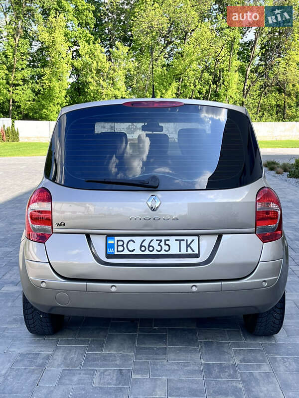 Хэтчбек Renault Modus 2008 в Луцке
