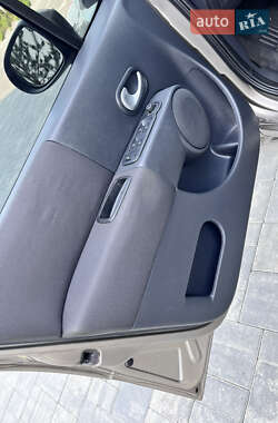 Хэтчбек Renault Modus 2008 в 