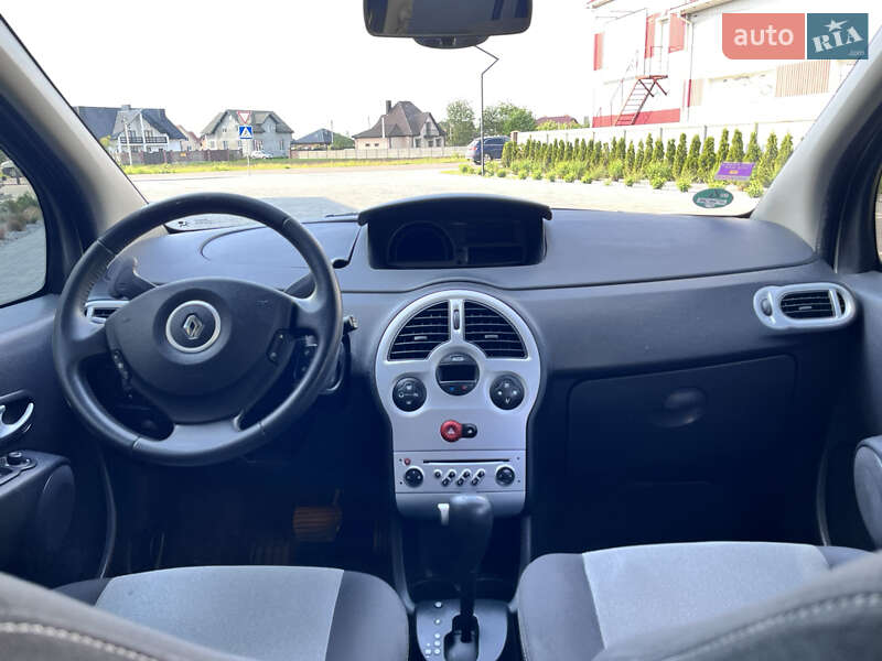 Хэтчбек Renault Modus 2008 в Луцке