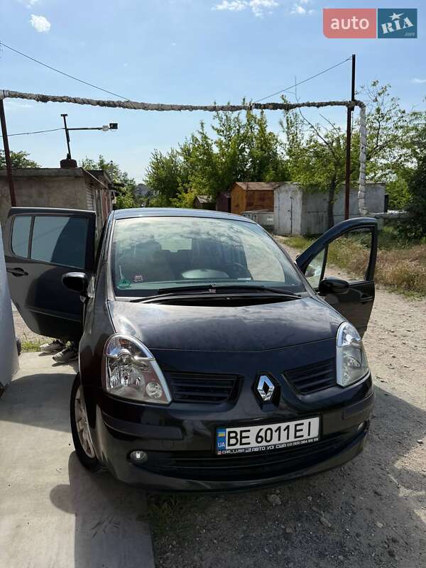 Хетчбек Renault Modus 2006 в 