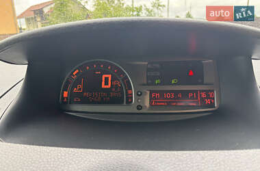 Хэтчбек Renault Modus 2012 в 