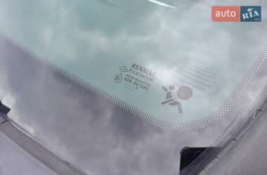 Хэтчбек Renault Modus 2006 в 
