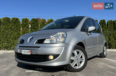 Хэтчбек Renault Modus 2009 в 