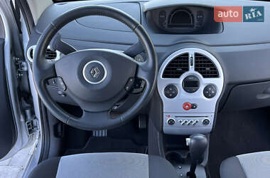 Хэтчбек Renault Modus 2009 в 
