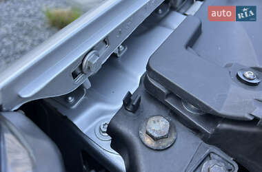 Хэтчбек Renault Modus 2009 в 
