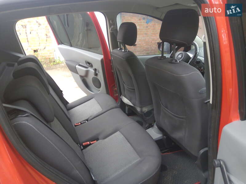 Хэтчбек Renault Modus 2010 в Нежине