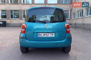 Хэтчбек Renault Modus 2005 в 