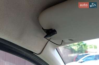 Хэтчбек Renault Modus 2005 в 