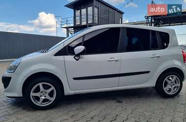 Хэтчбек Renault Modus 2008 в 