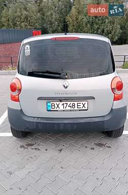 Хэтчбек Renault Modus 2006 в 