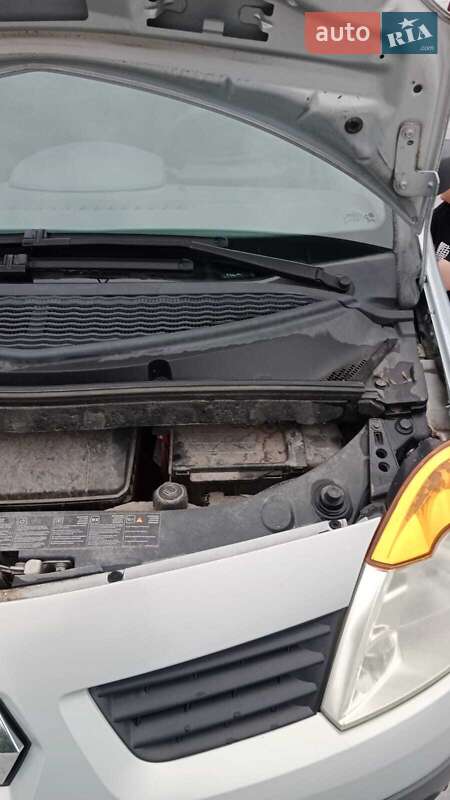 Хэтчбек Renault Modus 2006 в Хмельницком фото 13 Хэтчбек Renault Modus 2006 в Хмельницком