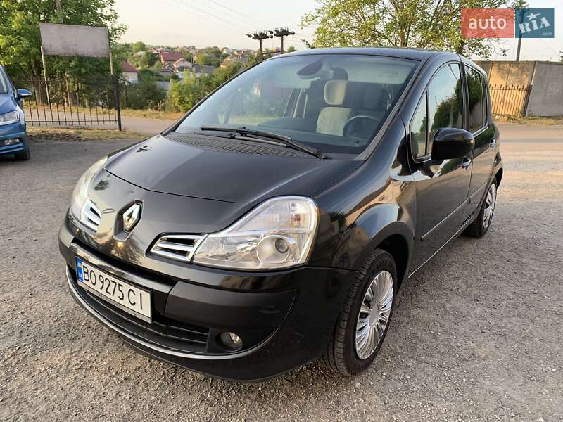 Хэтчбек Renault Modus 2009 в 