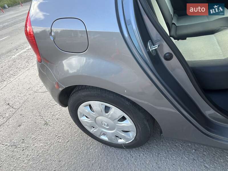 Хэтчбек Renault Modus 2007 в Ровно