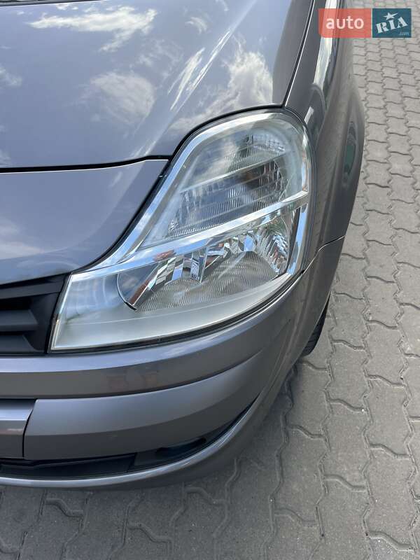 Хэтчбек Renault Modus 2007 в Ровно