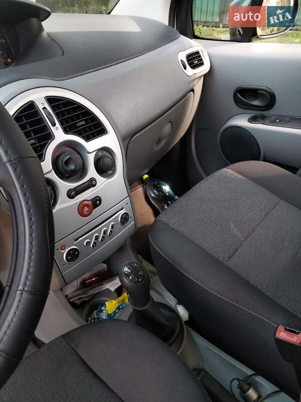 Хэтчбек Renault Modus 2011 в Львове фото 5 Хэтчбек Renault Modus 2011 в Львове