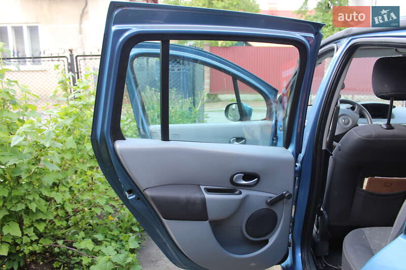 Хэтчбек Renault Modus 2010 в Львове фото 5 Хэтчбек Renault Modus 2010 в Львове