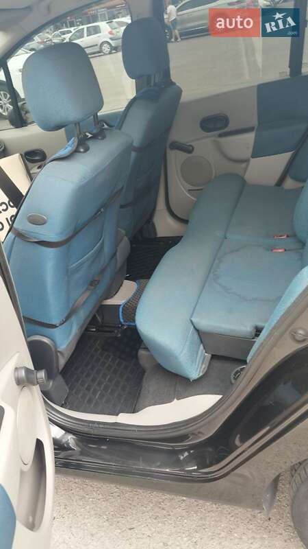 Хэтчбек Renault Modus 2004 в Днепре