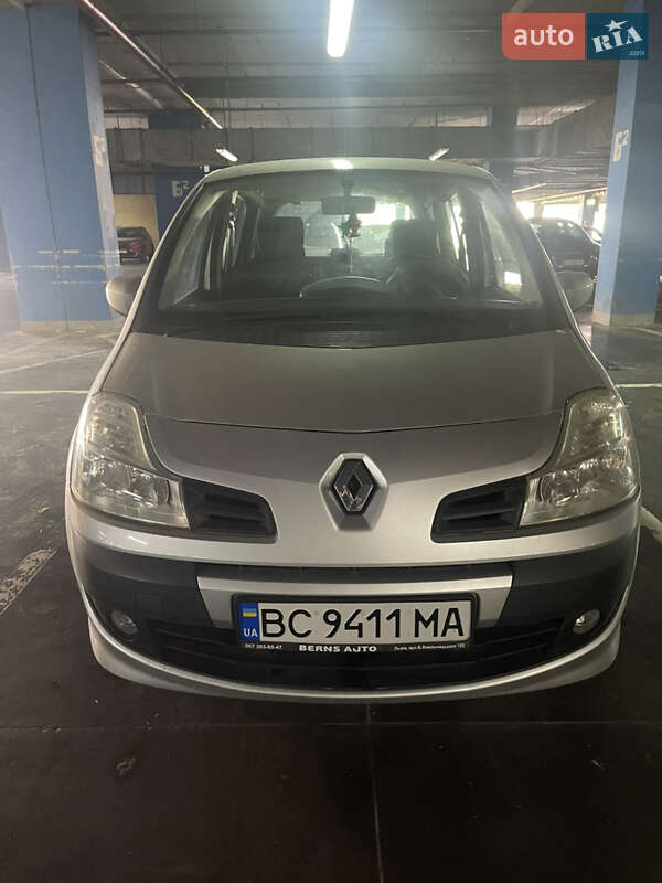 Хэтчбек Renault Modus 2008 в 