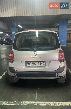 Хэтчбек Renault Modus 2008 в 