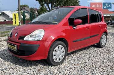 Хэтчбек Renault Modus 2011 в 