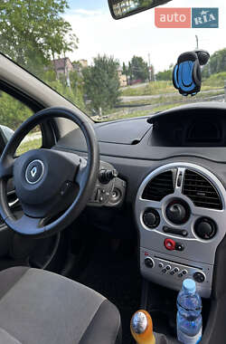 Хэтчбек Renault Modus 2009 в 