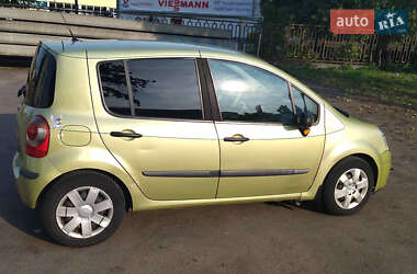 Хэтчбек Renault Modus 2004 в 