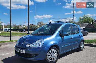 Хэтчбек Renault Modus 2011 в 