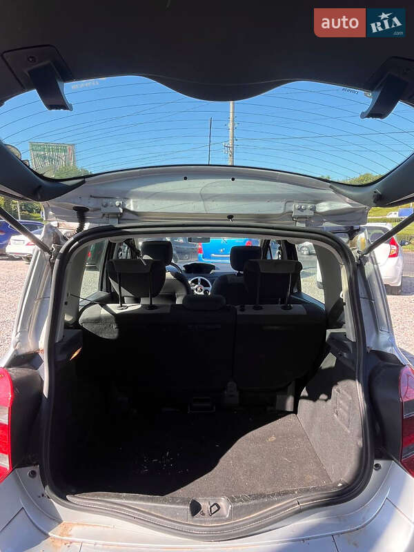 Хэтчбек Renault Modus 2009 в Белой Церкви