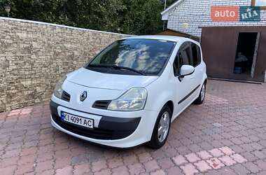 Хэтчбек Renault Modus 2011 в 
