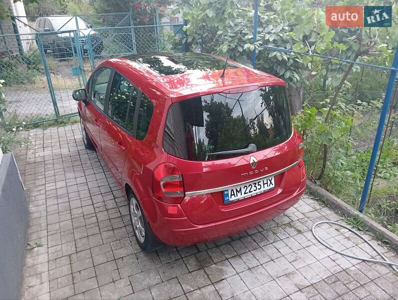Хэтчбек Renault Modus 2011 в Днепре